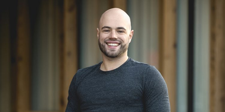 In this week's episode with Daniel Clark, we discover the magic and science behind brain.fm and the effects music has on our brains.